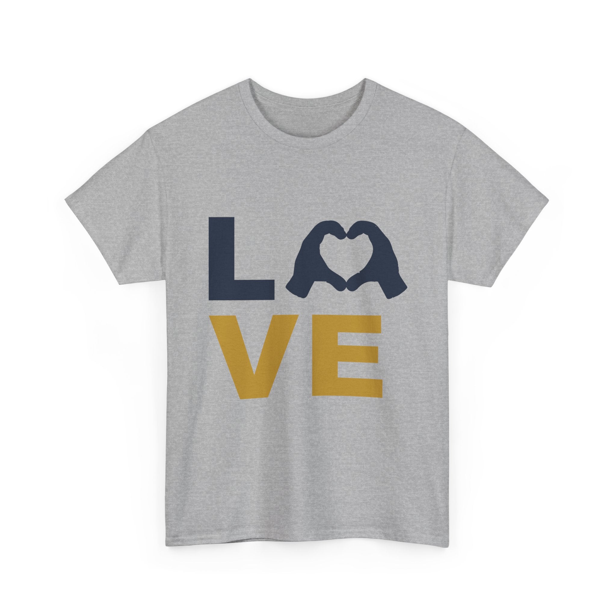 L🫶VE Unisex Classic T-Shirt